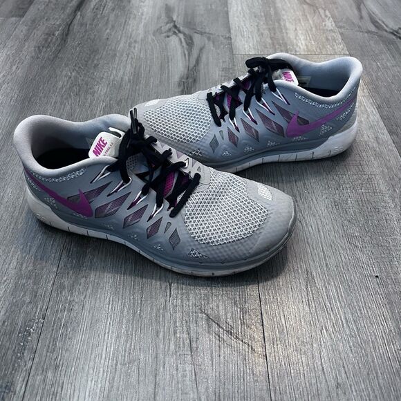 Nike Free 5.0 Women's Size 8 Running Shoes Grey Pink Tennis Athletic Gym - Picture 4 of 9